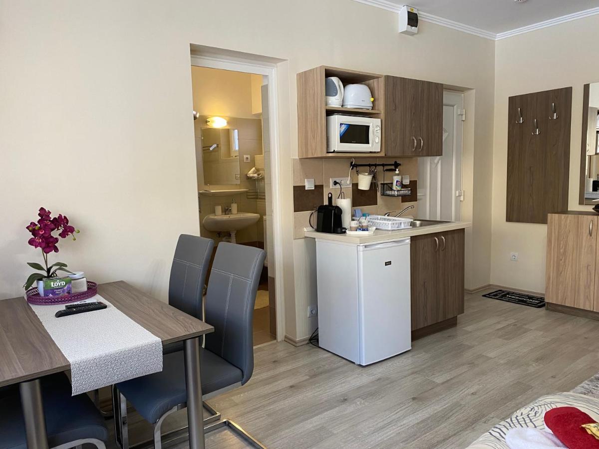 Oreo Apartman Eger Luaran gambar