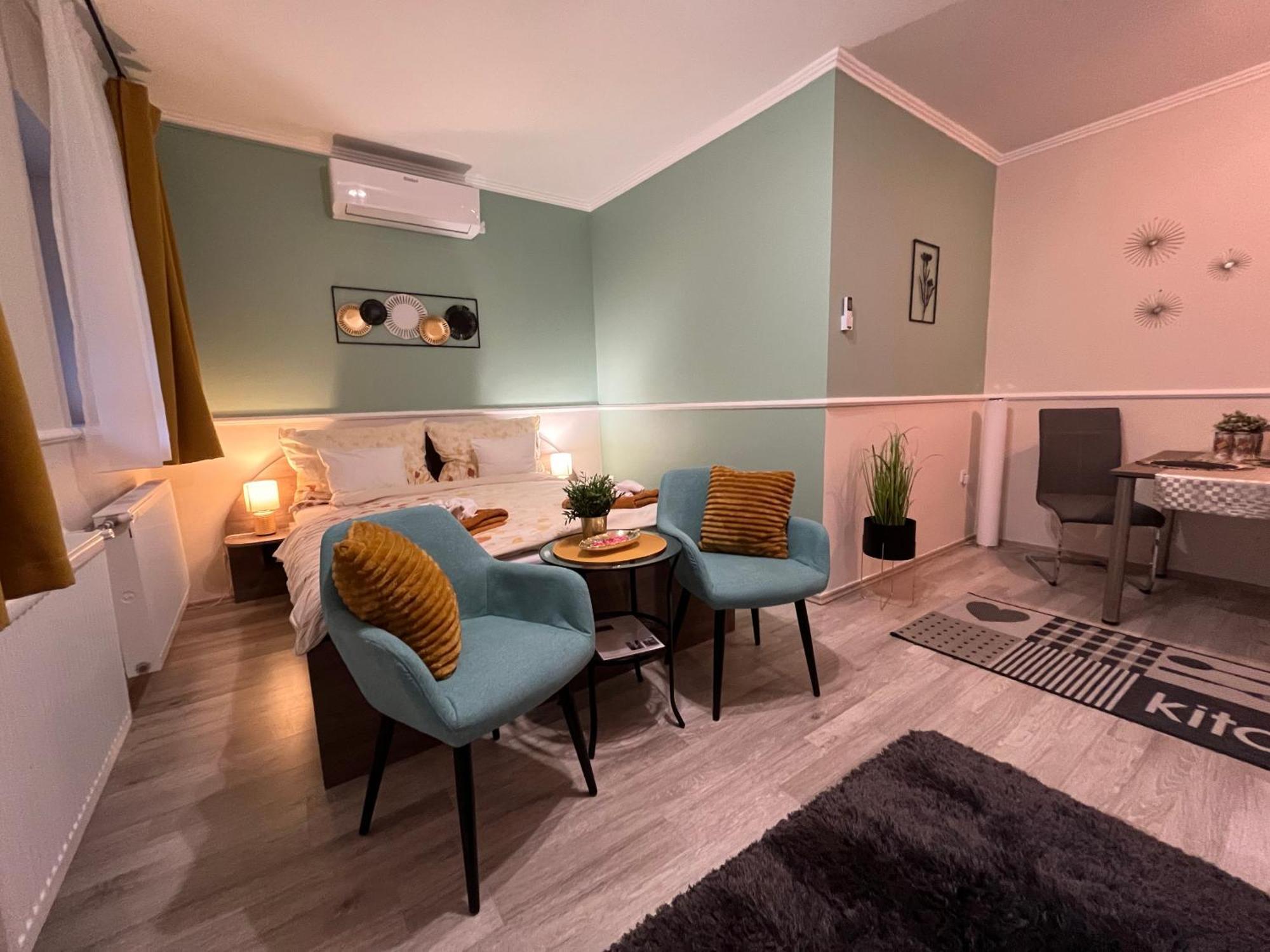 Oreo Apartman Eger Luaran gambar